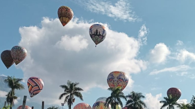 Festival balon udara digelar di Pekalongan dan Wonosobo Jawa Tengah