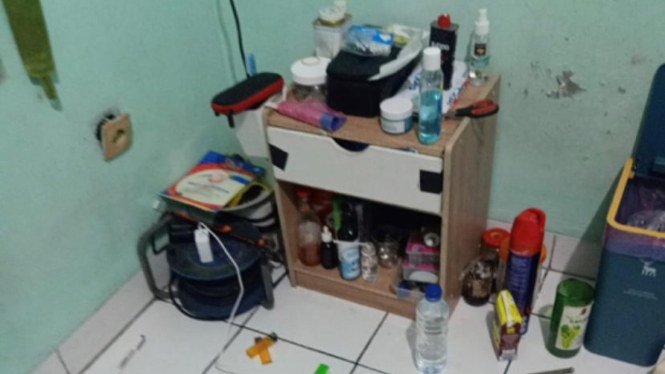 Polisi amankan lima orang usai konsumsi sabu di Depok