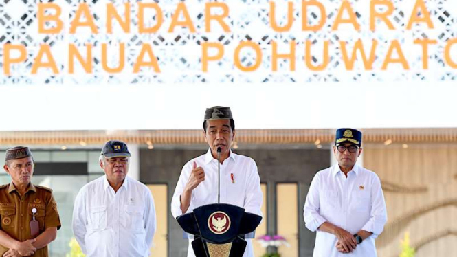 Presiden Jokowi Resmikan Bandara Panua Pohuwato, Gorontalo