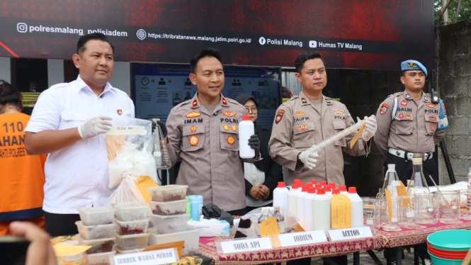 Polres Malang menangkap pelaku pembuat sabu di Pasuruan. 