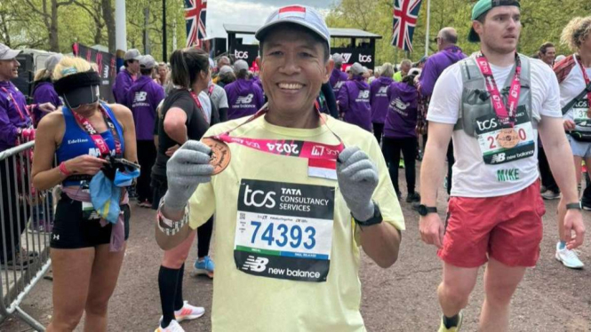 Misbakhun Finis di London Marathon 2024