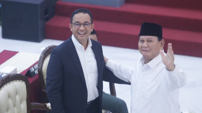 Anies hadiri acara penetapan Prabowo-Gibran sebagai Presiden-Wakil Presiden Terpilih di KPU.