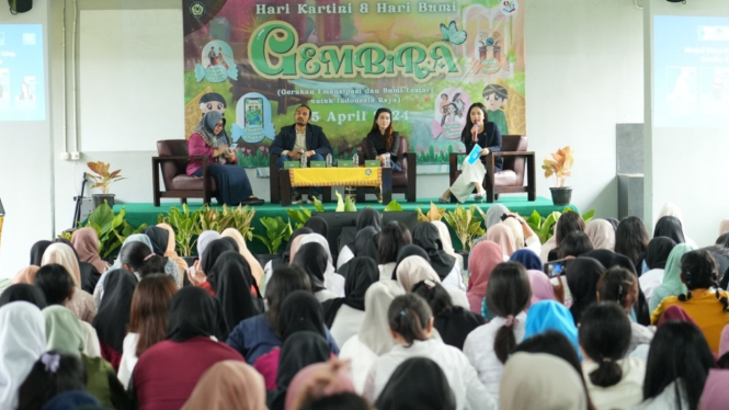 Kemenkominfo menyelenggarakan kegiatan chip in literasi digital