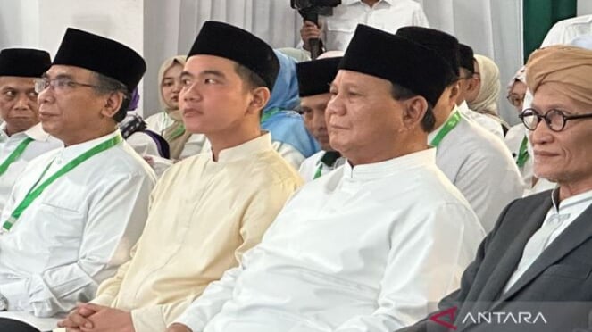 Prabowo dan Gibran mengikuti acara Halalbihalal di Kantor PBNU