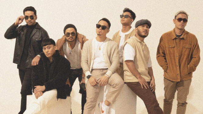 Rewind Rilis Lagu Tergesa-gesa, Maknanya Dalem Banget!