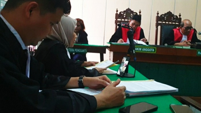 Sidang kasus narkoba dengan tuntutan mati di PN Medan.(B.S.Putra/VIVA)