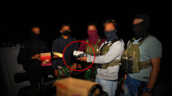 VIVA Militer: Kopaska perlihatkan barang yang ditemukan 