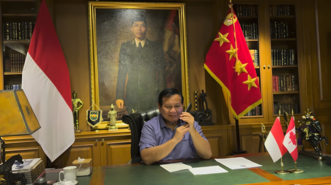 El presidente electo Prabowo Subianto recibió una llamada telefónica del primer ministro canadiense, Justin Trudeau.