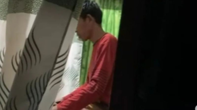 Viral Video Seorang Istri Kaget Saat Terbangun Melihat Suaminya Melakukan Ini