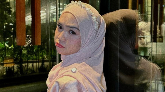 Ria Ricis dan Teuku Ryan Resmi Cerai, MA Hapus Putusan Sidang Dari