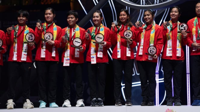 Tim bulutangkis Indonesia sabet medali perak Uber Cup 2024