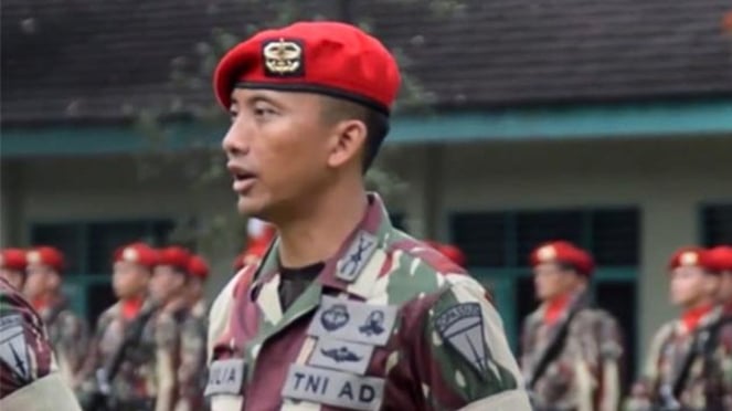 Retrato del general de brigada Aulia Dwi Nasrullah