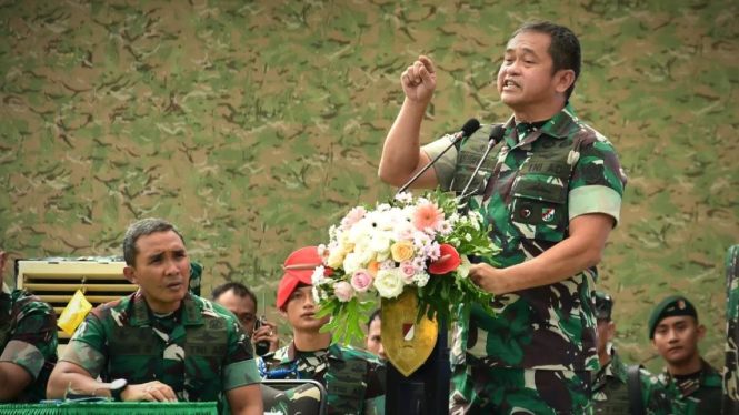 VIVA Militer: KSAD, Jenderal TNI MS dalam pengarahan di Yonif 514 