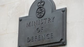 Un grave ataque de piratas informáticos chinos penetró en el sistema del Ministerio de Defensa británico