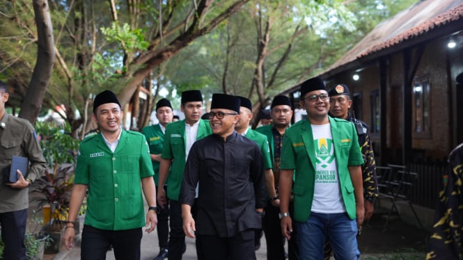 Gerakan Pemuda Ansor Luncurkan Ansor Go Green, disaksikan langsung Menpan RB Abdullah Azwar Anas di Pantai Bangsring, Banyuwangi (dok: istimewa)