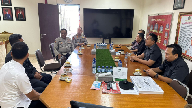 Proses eksekusi Kompol Wahyu dan AKP Bambang dalam kasus Tragedi Kanjuruhan.