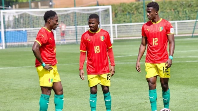 Penyerang Guinea U-23, Algassime Bah (nomor 12)