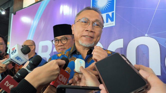 El presidente general del PAN, Zulkifli Hasan, también conocido como Zulhas, en la reunión de coordinación nacional del PAN en el hotel JS Luwansa, en el sur de Yakarta, el viernes 10 de mayo de 2024.