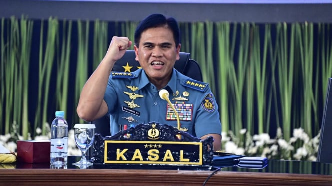 VIVA Militer: KSAL Laksamana TNI Muhammad Ali temui 470 Perwira Marinir