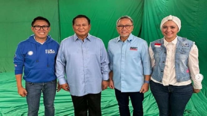 Eko Hendro Purnomo atau Eko Patrio bersama Prabowo dan Zulhas