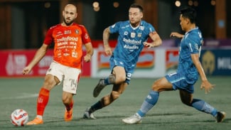 A escalação final de Persib Bandung x Madura United League 1 Mark Cloke não está disponível