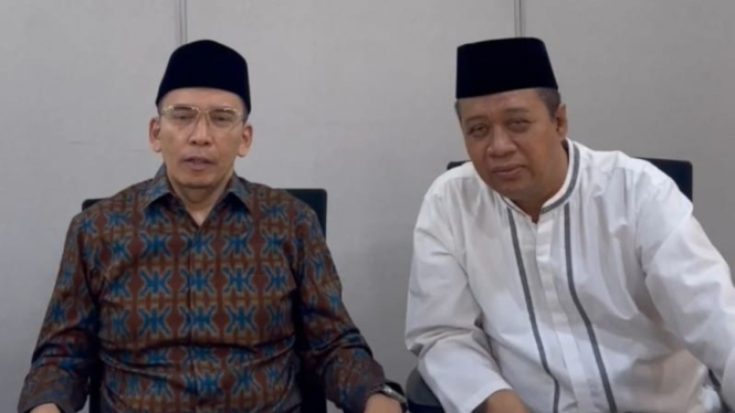 Foto: TGB Zainul Majdi (kiri) dan Zulkieflimansyah (kanan) (Satria)