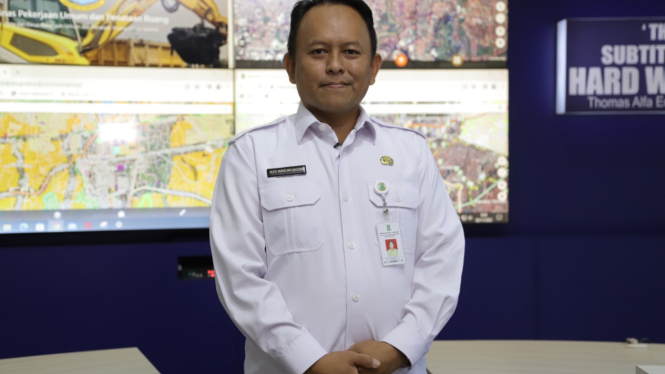 Kepala DUPUPR Kota Tangerang, Ruta ireng Wicaksono