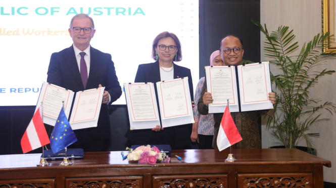 Penandatanganan MoU Indonesia-Austria tentang rekrutmen tenaga kerja profesional
