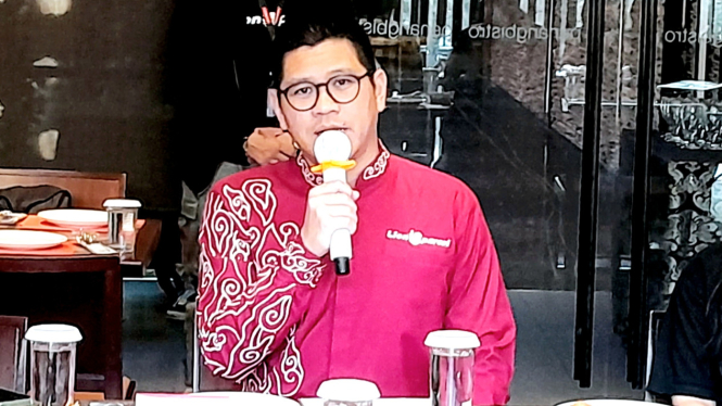 Chief Marketing Officer Lion Parcel, Kenny Kwanto, dalam konferensi pers di kawasan Kebon Sirih, Jakarta Pusat, Kamis, 16 Mei 2024