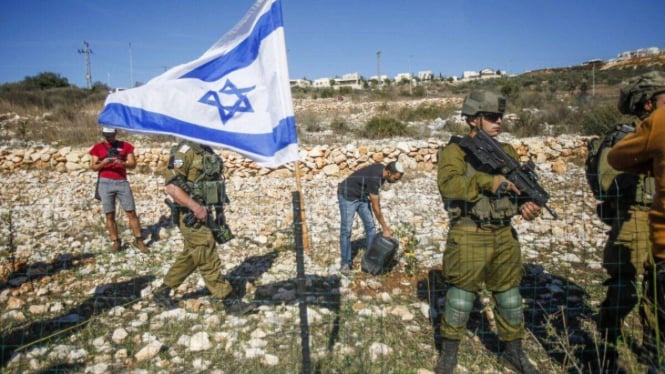 VIVA Militer: Tentara Israel di Tepi Barat (West Bank), Palestina