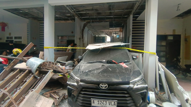 Ledakan hebat terjadi di Kompleks Liberty Residence, Kota Medan.(B.S.Putra/VIVA)