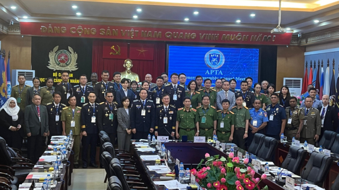 Pertemuan ke-8 Asosiasi Institusi Pelatihan Kepolisian se-Asia di Hanoi
