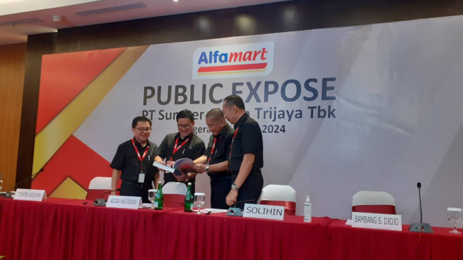 Public Expose PT Sumber Alfaria Trijaya Tbk di Alfa Tower, Tangerang