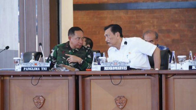 VIVA Militer: Menko Marves Letjen (Purn) Luhut B. Pandjaitan dan Panglima TNI