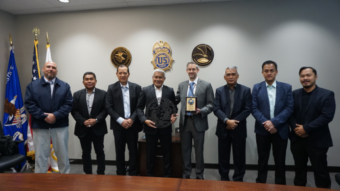 Kunjungan study visit Kepala Badan Narkotika Nasional Republik Indonesia (BNN RI), Komjen Pol. Marthinus Hukom beserta delegasi ke Office of Investigative Technology Drug Enforcement Administration (DEA) 