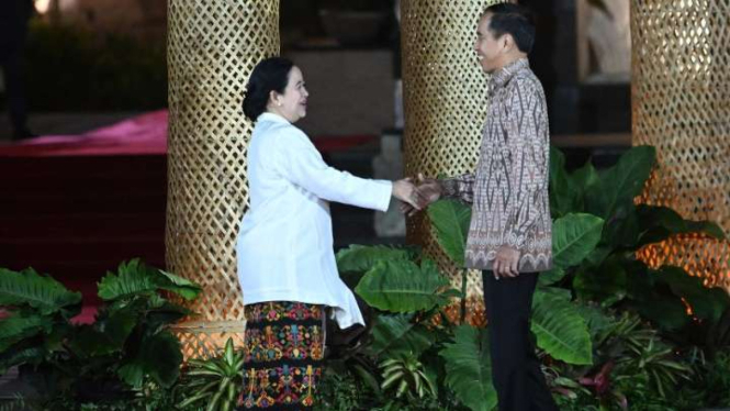 Puan Maharani dan Presiden Jokowi di Gala Diner World Water Forum ke-10 di Bali