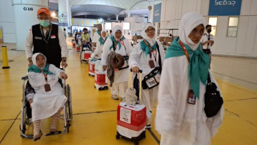 Jemaah Haji Indonesia gelombang kedua tiba di Jeddah Arab Saudi