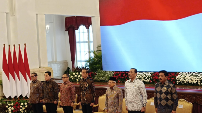 Presiden Joko Widodo dan jajaran menteri saat meluncurkan GovTech Indonesia di Istana Negara, Jakarta, Senin, 27 Mei 2024