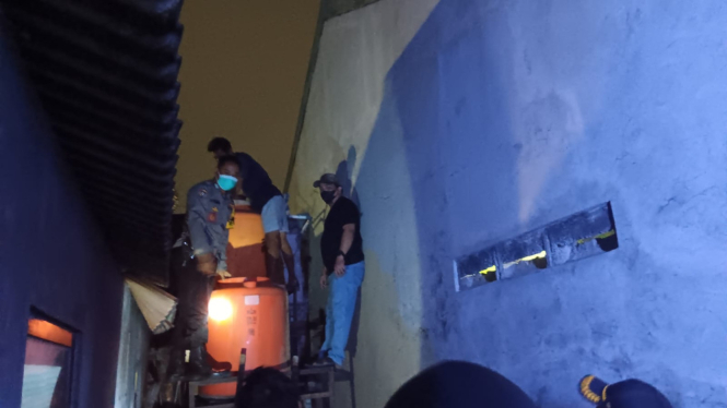 Penemuan mayat dalam toren di Pondok Aren, Tangerang Selatan