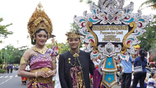 Karnaval Budaya Bali dalam rangka menyambut World Water Forum 2024.