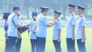 KSAU Lantik 41 Penerbang Muda TNI AU, 3 Diantaranya Jadi Lulusan Terbaik Sekbang 2024