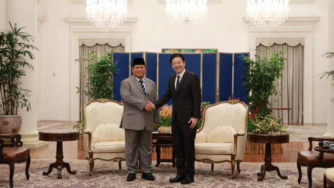 Menteri Pertahanan (Menhan) RI Prabowo Subianto melakukan pertemuan bilateral dengan Prime Minister of Singapore H.E. Lawrence Wong, di Istana, Singapura, Sabtu, 1 Juni 2024 (sumber: Biro Humas Setjen Kemhan)