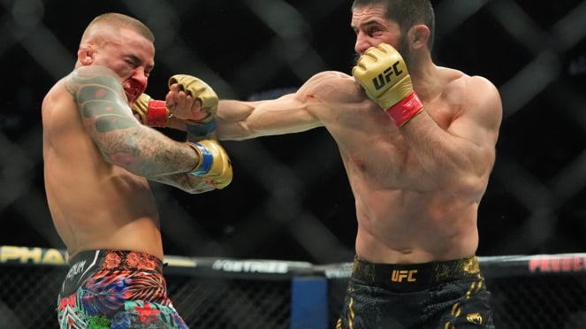 UFC 302: Duel Penuh Darah, Kuncian Islam Makhachev Taklukkan Dustin Poirier