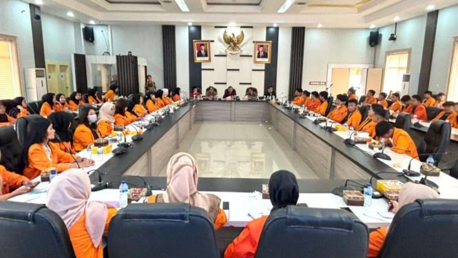 Ketua DPRD Jambi Edi Purwanto Beri Kuliah Umum ke Mahasiswa Fakultas Hukum Unja