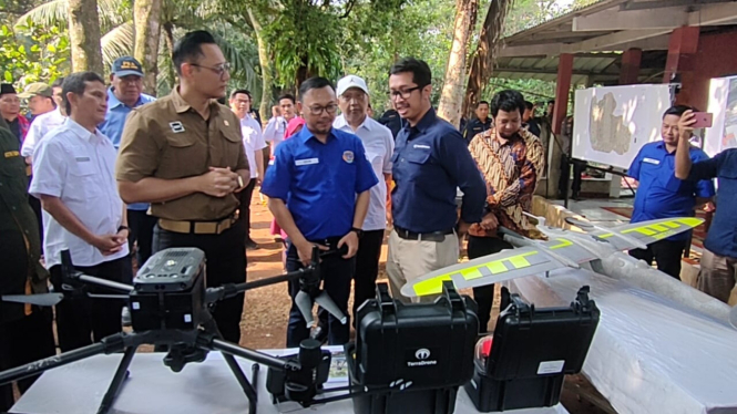 Menteri ATR/BPN Agus Harimurti Yudhoyono  di Depok