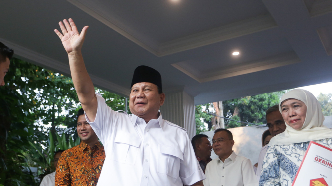 Khofifah-Emil Bertemu Prabowo Subianto