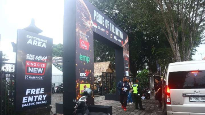 Pintu Masuk Taman Budaya Venue One Pride MMA 79 di Denpasar Bali