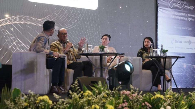 Pemateri di Acara Indonesian Youth Diplomacy atau IYD