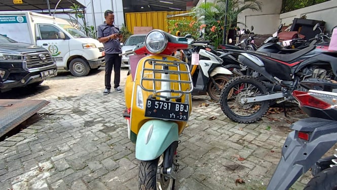 Vespa Primavera edisi Sean Wotherspoon dilelang Kejari Jaksel