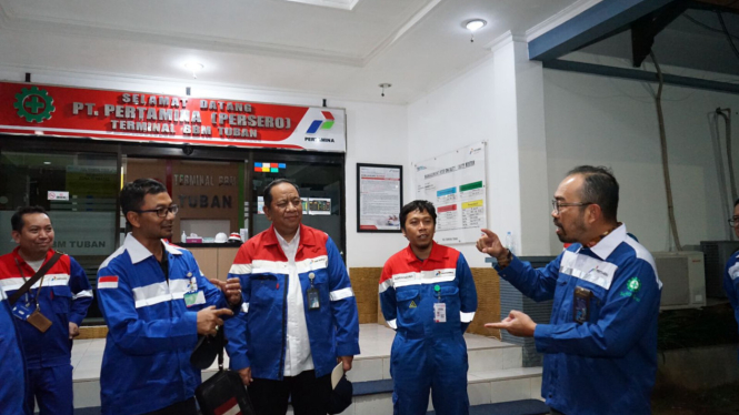 Dirut Pertamina Patra Niaga Cek Langsung Terminal BBM Tuban Pasca ...